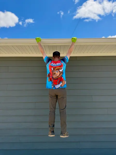 Strength demonstration on an installed Alu-Rex gutter guard